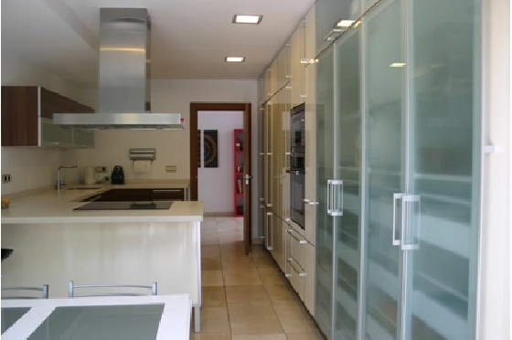 Villa in Javea(Balcon) zu verkaufen, Zona de estar 265 m², Terreno 1048 m², 6 Schlafzimmer, 3 Badezimmer, Pool, ref.: SV-2618-3