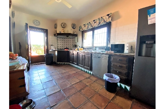 Finca in Denia zu verkaufen, Zona de estar 450 m², Baujahr 1985, + Ofen, Klimaanlage, Terreno 17000 m², 8 Schlafzimmer, 4 Badezimmer, Pool, ref.: SC-T0617-13