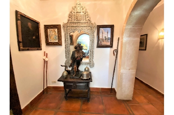 Finca in Denia zu verkaufen, Zona de estar 450 m², Baujahr 1985, + Ofen, Klimaanlage, Terreno 17000 m², 8 Schlafzimmer, 4 Badezimmer, Pool, ref.: SC-T0617-14