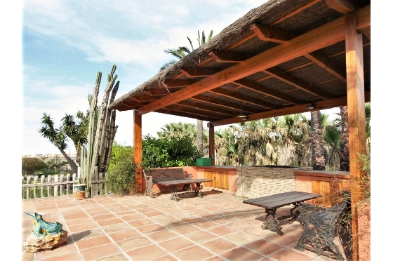 Finca in Denia zu verkaufen, Zona de estar 450 m², Baujahr 1985, + Ofen, Klimaanlage, Terreno 17000 m², 8 Schlafzimmer, 4 Badezimmer, Pool, ref.: SC-T0617-38
