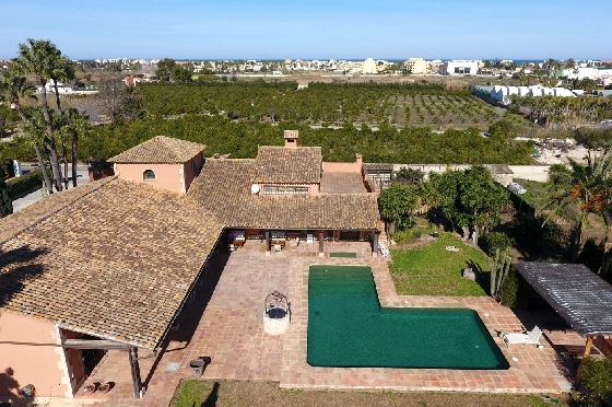 Finca in Denia zu verkaufen, Zona de estar 450 m², Baujahr 1985, + Ofen, Klimaanlage, Terreno 17000 m², 8 Schlafzimmer, 4 Badezimmer, Pool, ref.: SC-T0617-43