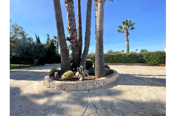 Finca in Denia zu verkaufen, Zona de estar 450 m², Baujahr 1985, + Ofen, Klimaanlage, Terreno 17000 m², 8 Schlafzimmer, 4 Badezimmer, Pool, ref.: SC-T0617-47