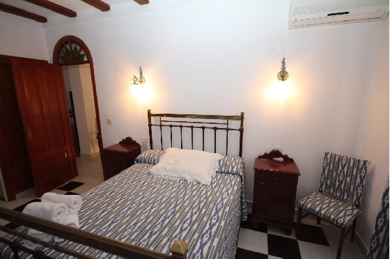 Finca in Ondara zur Ferienvermietung, Zona de estar 360 m², Baujahr 1983, Terreno 2200 m², 4 Schlafzimmer, 4 Badezimmer, ref.: V-0517-12
