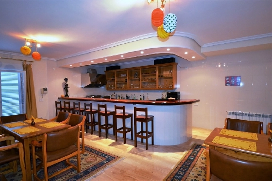 Villa in Altea zu verkaufen, Zona de estar 688 m², Zustand gepflegt, + Zentralheizung, Klimaanlage, Terreno 16250 m², 5 Schlafzimmer, 3 Badezimmer, Pool, ref.: GB-4617-MJ-13