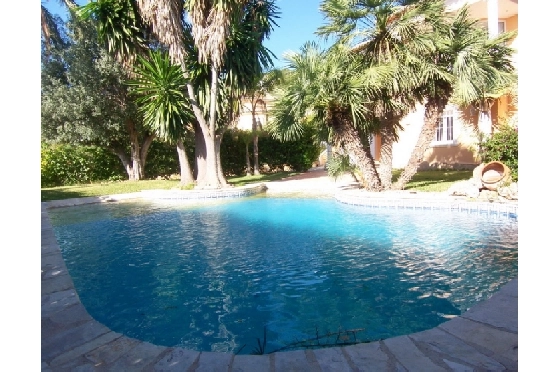 Villa in Moraira(Club Moraira) zu verkaufen, Zona de estar 220 m², Baujahr 2000, + Fussbodenheizung, Klimaanlage, Terreno 800 m², 4 Schlafzimmer, 3 Badezimmer, Pool, ref.: BI-MT.H-523-2