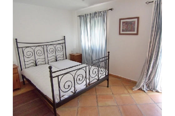 Villa in Moraira(Club Moraira) zu verkaufen, Zona de estar 220 m², Baujahr 2000, + Fussbodenheizung, Klimaanlage, Terreno 800 m², 4 Schlafzimmer, 3 Badezimmer, Pool, ref.: BI-MT.H-523-31