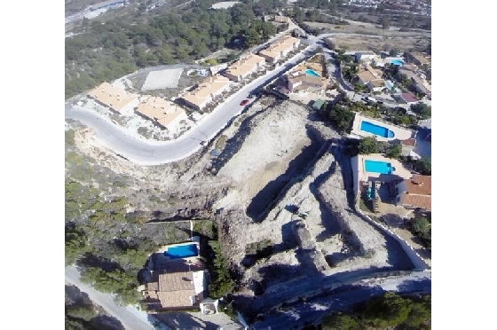 Wohngrundstück in Calpe(Cucarres) zu verkaufen, Klimaanlage, Terreno 6015 m², Pool, ref.: BI-CA.G-076-4