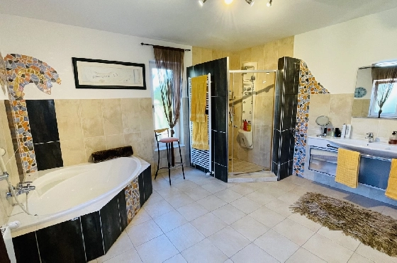 Villa in Tormos zu verkaufen, Zona de estar 300 m², Baujahr 2007, Zustand gepflegt, + Zentralheizung, Klimaanlage, Terreno 13000 m², 4 Schlafzimmer, 4 Badezimmer, Pool, ref.: JS-0724-11