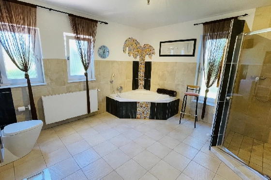Villa in Tormos zu verkaufen, Zona de estar 300 m², Baujahr 2007, Zustand gepflegt, + Zentralheizung, Klimaanlage, Terreno 13000 m², 4 Schlafzimmer, 4 Badezimmer, Pool, ref.: JS-0724-12