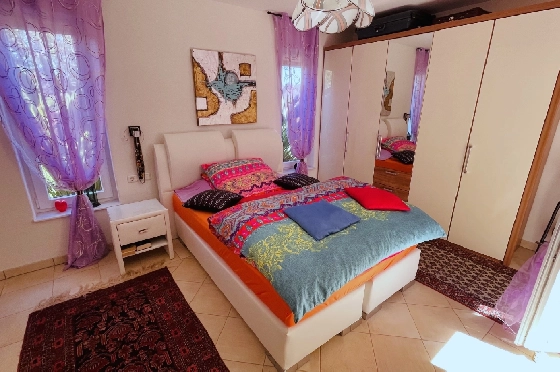 Villa in Tormos zu verkaufen, Zona de estar 300 m², Baujahr 2007, Zustand gepflegt, + Zentralheizung, Klimaanlage, Terreno 13000 m², 4 Schlafzimmer, 4 Badezimmer, Pool, ref.: JS-0724-13