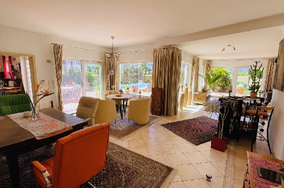 Villa in Tormos zu verkaufen, Zona de estar 300 m², Baujahr 2007, Zustand gepflegt, + Zentralheizung, Klimaanlage, Terreno 13000 m², 4 Schlafzimmer, 4 Badezimmer, Pool, ref.: JS-0724-4