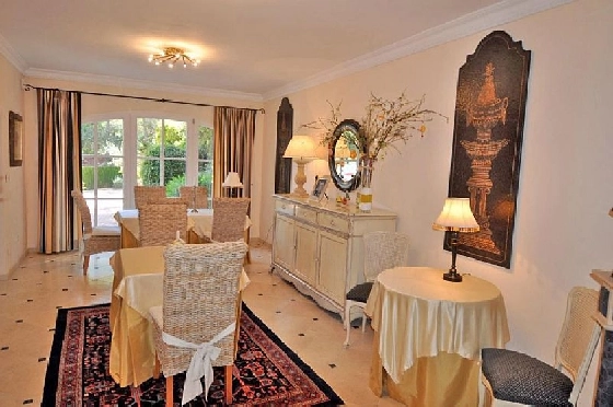 Villa in Denia-La Sella zu verkaufen, Zona de estar 425 m², Baujahr 2006, Zustand neuwertig, + Fussbodenheizung, Klimaanlage, Terreno 1300 m², 5 Schlafzimmer, 4 Badezimmer, Pool, ref.: MJ-0618-15