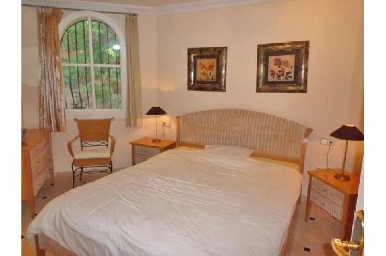 Villa in Denia-La Sella zu verkaufen, Zona de estar 425 m², Baujahr 2006, Zustand neuwertig, + Fussbodenheizung, Klimaanlage, Terreno 1300 m², 5 Schlafzimmer, 4 Badezimmer, Pool, ref.: MJ-0618-18