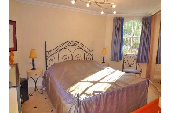 Villa in Denia-La Sella zu verkaufen, Zona de estar 425 m², Baujahr 2006, Zustand neuwertig, + Fussbodenheizung, Klimaanlage, Terreno 1300 m², 5 Schlafzimmer, 4 Badezimmer, Pool, ref.: MJ-0618-19