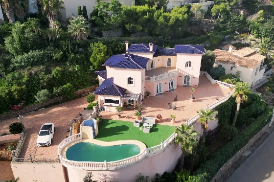 Villa in Denia-La Sella zu verkaufen, Zona de estar 425 m², Baujahr 2006, Zustand neuwertig, + Fussbodenheizung, Klimaanlage, Terreno 1300 m², 5 Schlafzimmer, 4 Badezimmer, Pool, ref.: MJ-0618-3