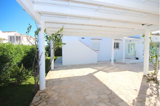 Villa in Els Poblets(Ptda. Barranquets) zur Ferienvermietung, Zona de estar 114 m², Baujahr 1986, Zustand gepflegt, + Zentralheizung, Klimaanlage, Terreno 510 m², 3 Schlafzimmer, 2 Badezimmer, Pool, ref.: T-1118-18