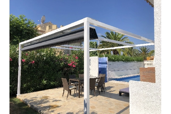 Villa in Els Poblets(Ptda. Barranquets) zur Ferienvermietung, Zona de estar 114 m², Baujahr 1986, Zustand gepflegt, + Zentralheizung, Klimaanlage, Terreno 510 m², 3 Schlafzimmer, 2 Badezimmer, Pool, ref.: T-1118-6