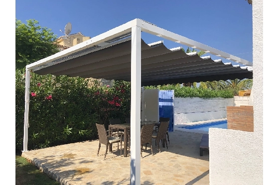 Villa in Els Poblets(Ptda. Barranquets) zur Ferienvermietung, Zona de estar 114 m², Baujahr 1986, Zustand gepflegt, + Zentralheizung, Klimaanlage, Terreno 510 m², 3 Schlafzimmer, 2 Badezimmer, Pool, ref.: T-1118-7