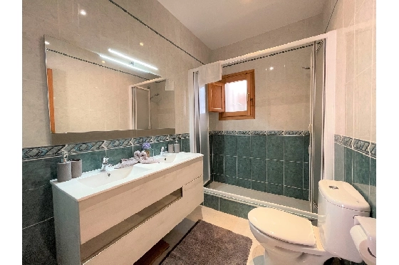 Villa in Els Poblets(Barranquets) zur Ferienvermietung, Zona de estar 130 m², Baujahr 2000, Zustand modernisiert, + Zentralheizung, Klimaanlage, Terreno 580 m², 3 Schlafzimmer, 2 Badezimmer, Pool, ref.: T-0819-12