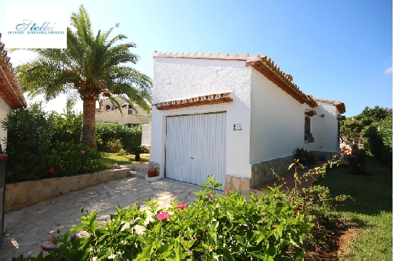 Villa in Els Poblets(Barranquets) zur Ferienvermietung, Zona de estar 130 m², Baujahr 2000, Zustand modernisiert, + Zentralheizung, Klimaanlage, Terreno 580 m², 3 Schlafzimmer, 2 Badezimmer, Pool, ref.: T-0819-15