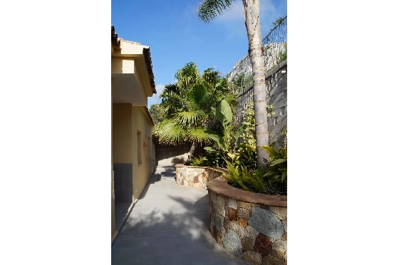 Villa in Denia zu verkaufen, Zona de estar 240 m², Baujahr 2010, Zustand neuwertig, + Zentralheizung, Klimaanlage, Terreno 1000 m², 6 Schlafzimmer, 3 Badezimmer, Pool, ref.: SC-L0920-14