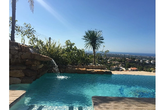 Villa in Denia zu verkaufen, Zona de estar 240 m², Baujahr 2010, Zustand neuwertig, + Zentralheizung, Klimaanlage, Terreno 1000 m², 6 Schlafzimmer, 3 Badezimmer, Pool, ref.: SC-L0920-2