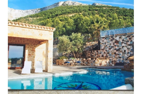 Villa in Denia zu verkaufen, Zona de estar 240 m², Baujahr 2010, Zustand neuwertig, + Zentralheizung, Klimaanlage, Terreno 1000 m², 6 Schlafzimmer, 3 Badezimmer, Pool, ref.: SC-L0920-23