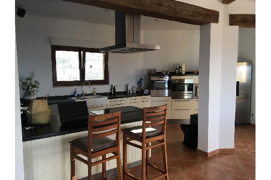 Villa in Denia zu verkaufen, Zona de estar 240 m², Baujahr 2010, Zustand neuwertig, + Zentralheizung, Klimaanlage, Terreno 1000 m², 6 Schlafzimmer, 3 Badezimmer, Pool, ref.: SC-L0920-6