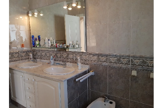 Sommerhaus in Els Poblets zur Ferienvermietung, Zona de estar 156 m², Baujahr 1999, + Zentralheizung, Klimaanlage, Terreno 460 m², 3 Schlafzimmer, 2 Badezimmer, ref.: V-0220-21