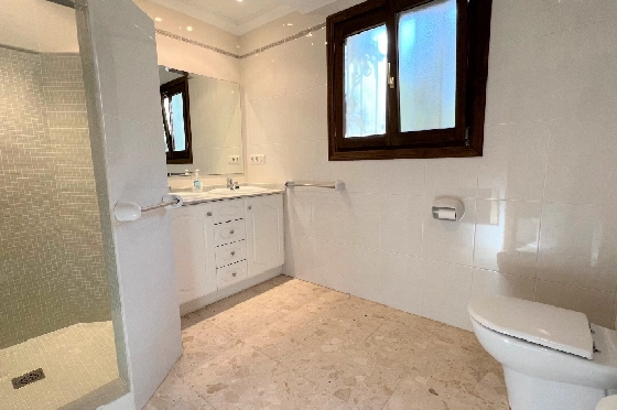 Villa in Denia zur Ferienvermietung, Zona de estar 117 m², Baujahr 1974, Zustand gepflegt, + Zentralheizung, Klimaanlage, Terreno 680 m², 3 Schlafzimmer, 2 Badezimmer, Pool, ref.: T-0615-14