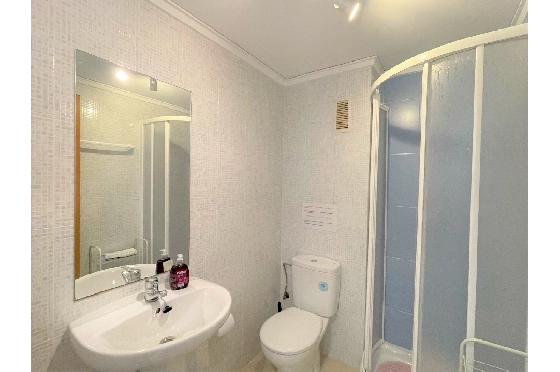 Apartment in Denia(Las Marinas) zur Ferienvermietung, Zona de estar 94 m², Baujahr 2009, Zustand gepflegt, + Zentralheizung, Klimaanlage, 3 Schlafzimmer, 2 Badezimmer, Pool, ref.: T-0715-12
