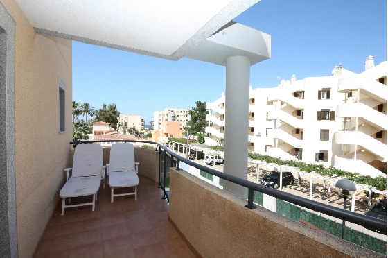 Apartment in Denia(Las Marinas) zur Ferienvermietung, Zona de estar 94 m², Baujahr 2009, Zustand gepflegt, + Zentralheizung, Klimaanlage, 3 Schlafzimmer, 2 Badezimmer, Pool, ref.: T-0715-14