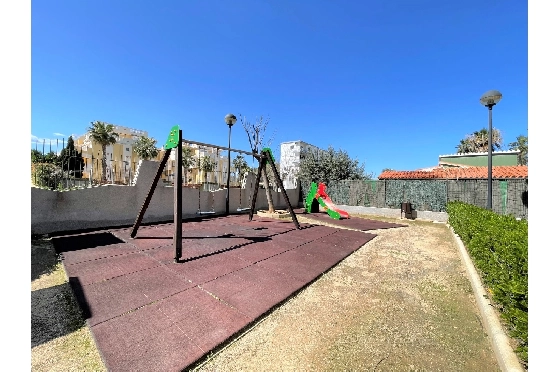 Apartment in Denia(Las Marinas) zur Ferienvermietung, Zona de estar 94 m², Baujahr 2009, Zustand gepflegt, + Zentralheizung, Klimaanlage, 3 Schlafzimmer, 2 Badezimmer, Pool, ref.: T-0715-3