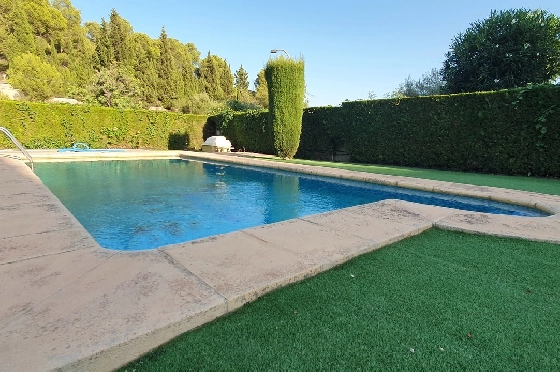 Herrenhaus in Oliva zu verkaufen, Zona de estar 210 m², Baujahr 1995, Zustand gepflegt, + Ofen, Terreno 849 m², 4 Schlafzimmer, 3 Badezimmer, Pool, ref.: RA-0921-3