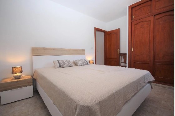 Villa in Els Poblets(Barranquets) zur Ferienvermietung, Zona de estar 110 m², Baujahr 2001, + KLIMA, Klimaanlage, Terreno 400 m², 3 Schlafzimmer, 2 Badezimmer, Pool, ref.: T-0421-13