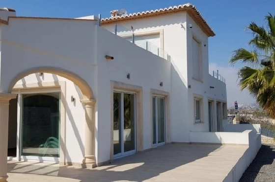 Villa in Javea zu verkaufen, Zona de estar 360 m², Klimaanlage, Terreno 1050 m², 4 Schlafzimmer, 4 Badezimmer, Pool, ref.: BS-3974773-17