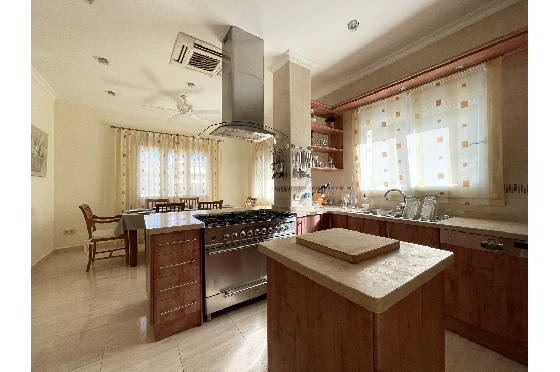 Villa in Javea zu verkaufen, Zona de estar 468 m², Klimaanlage, Terreno 2012 m², 4 Schlafzimmer, 4 Badezimmer, Pool, ref.: BS-3974722-11