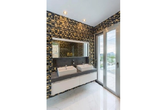 Villa in Moraira zu verkaufen, Zona de estar 470 m², Klimaanlage, Terreno 836 m², 5 Schlafzimmer, 4 Badezimmer, Pool, ref.: BS-3974695-15