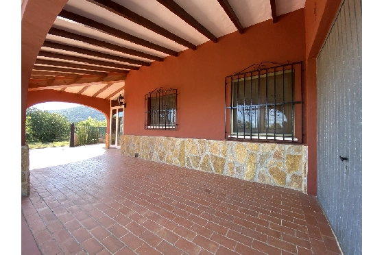 Finca in Pedreguer(Campo) zu verkaufen, Zona de estar 150 m², Baujahr 1980, Zustand gepflegt, Klimaanlage, Terreno 700 m², 4 Schlafzimmer, 2 Badezimmer, Pool, ref.: GC-0322-22