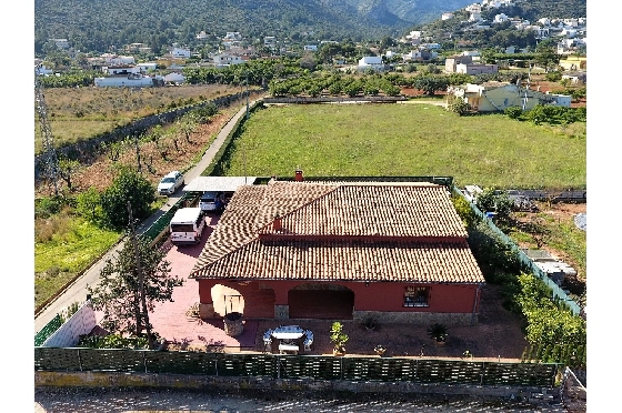 Finca in Pedreguer(Campo) zu verkaufen, Zona de estar 150 m², Baujahr 1980, Zustand gepflegt, Klimaanlage, Terreno 700 m², 4 Schlafzimmer, 2 Badezimmer, Pool, ref.: GC-0322-25
