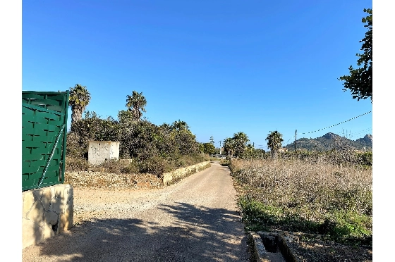 Finca in Pedreguer(Campo) zu verkaufen, Zona de estar 150 m², Baujahr 1980, Zustand gepflegt, Klimaanlage, Terreno 700 m², 4 Schlafzimmer, 2 Badezimmer, Pool, ref.: GC-0322-26