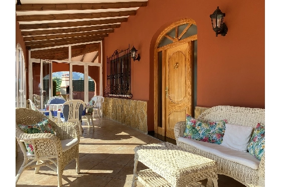 Finca in Pedreguer(Campo) zu verkaufen, Zona de estar 150 m², Baujahr 1980, Zustand gepflegt, Klimaanlage, Terreno 700 m², 4 Schlafzimmer, 2 Badezimmer, Pool, ref.: GC-0322-9