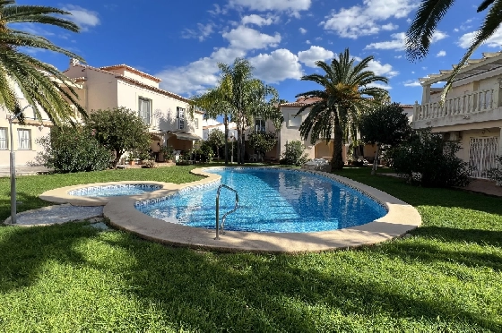 Reihenhaus in Denia(Las Marinas) zur Ferienvermietung, Zona de estar 98 m², Baujahr 2001, Zustand gepflegt, + KLIMA, Klimaanlage, 2 Schlafzimmer, 2 Badezimmer, Pool, ref.: T-0222-1