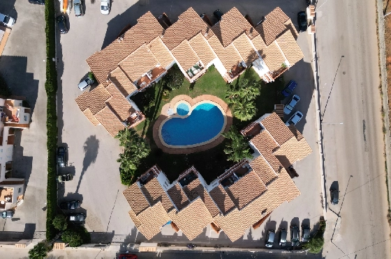 Reihenhaus in Denia(Las Marinas) zur Ferienvermietung, Zona de estar 98 m², Baujahr 2001, Zustand gepflegt, + KLIMA, Klimaanlage, 2 Schlafzimmer, 2 Badezimmer, Pool, ref.: T-0222-25