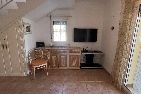 Reihenhaus in Denia(Las Marinas) zur Ferienvermietung, Zona de estar 98 m², Baujahr 2001, Zustand gepflegt, + KLIMA, Klimaanlage, 2 Schlafzimmer, 2 Badezimmer, Pool, ref.: T-0222-8