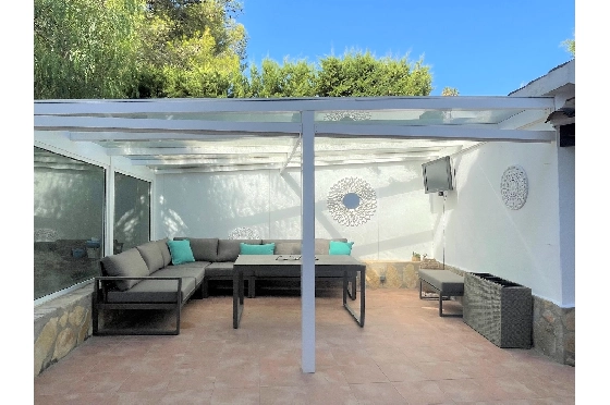 Villa in Denia(Montgo) zur Ferienvermietung, Zona de estar 220 m², Baujahr 1997, Zustand gepflegt, + Zentralheizung, Klimaanlage, Terreno 915 m², 3 Schlafzimmer, 3 Badezimmer, Pool, ref.: T-0422-10