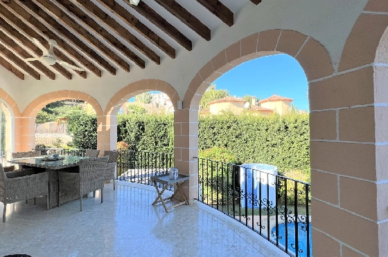 Villa in Denia(Montgo) zur Ferienvermietung, Zona de estar 220 m², Baujahr 1997, Zustand gepflegt, + Zentralheizung, Klimaanlage, Terreno 915 m², 3 Schlafzimmer, 3 Badezimmer, Pool, ref.: T-0422-12