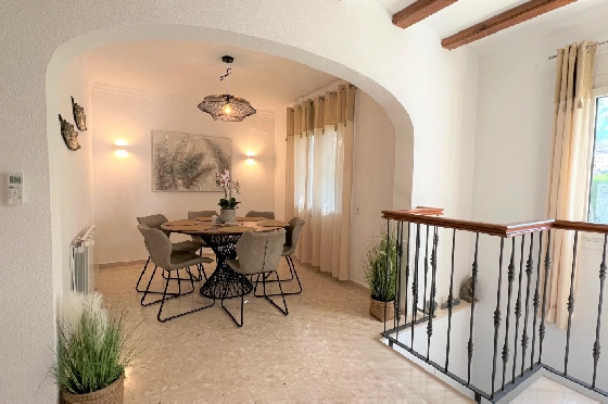 Villa in Denia(Montgo) zur Ferienvermietung, Zona de estar 220 m², Baujahr 1997, Zustand gepflegt, + Zentralheizung, Klimaanlage, Terreno 915 m², 3 Schlafzimmer, 3 Badezimmer, Pool, ref.: T-0422-14