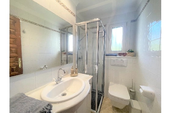 Villa in Denia(Montgo) zur Ferienvermietung, Zona de estar 220 m², Baujahr 1997, Zustand gepflegt, + Zentralheizung, Klimaanlage, Terreno 915 m², 3 Schlafzimmer, 3 Badezimmer, Pool, ref.: T-0422-21