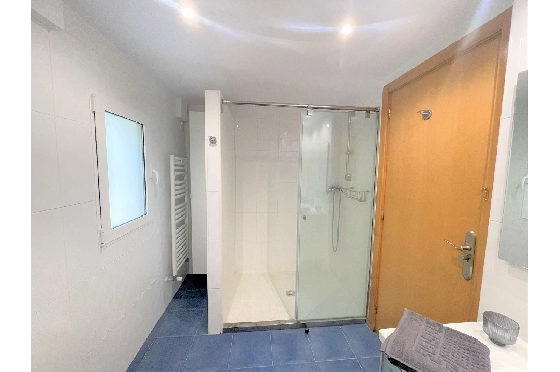 Villa in Denia(Montgo) zur Ferienvermietung, Zona de estar 220 m², Baujahr 1997, Zustand gepflegt, + Zentralheizung, Klimaanlage, Terreno 915 m², 3 Schlafzimmer, 3 Badezimmer, Pool, ref.: T-0422-25